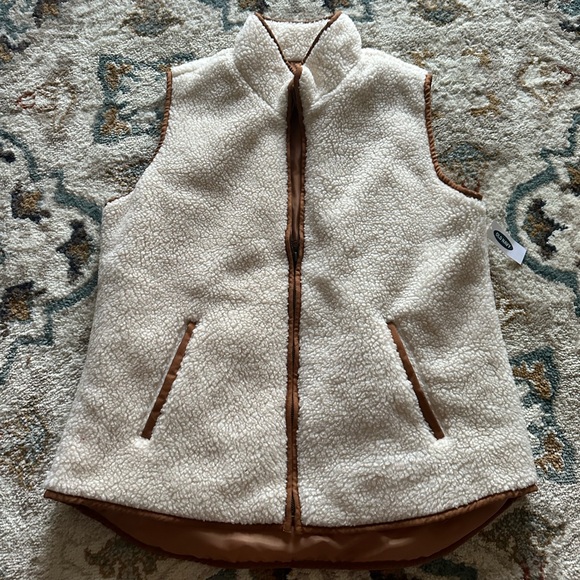 Old Navy Jackets & Blazers - NWT Old Navy Vest